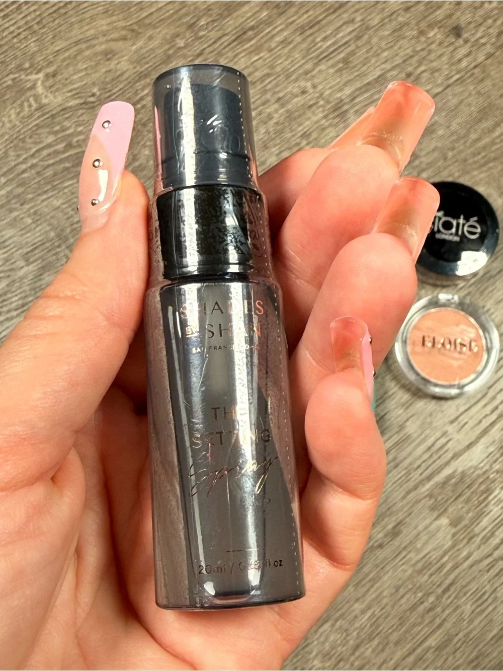 Ciaté London & Eloise Makeup Setting Duo in Peach and Aqua